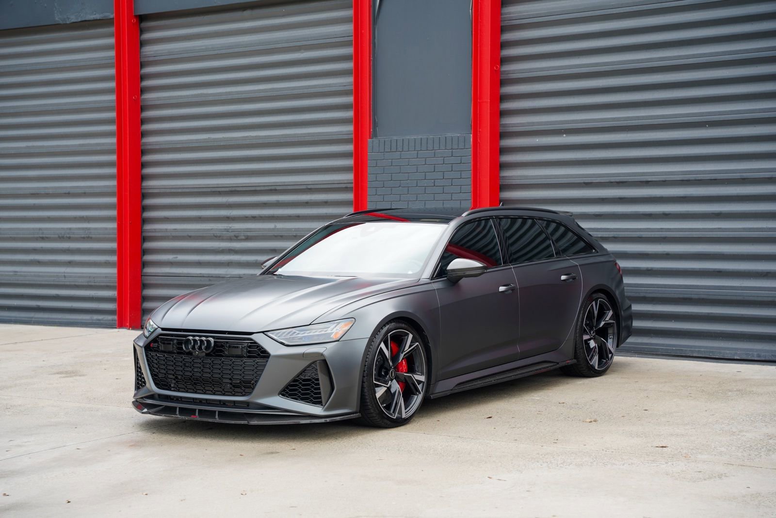 Used 2023 Audi RS 6 image 1