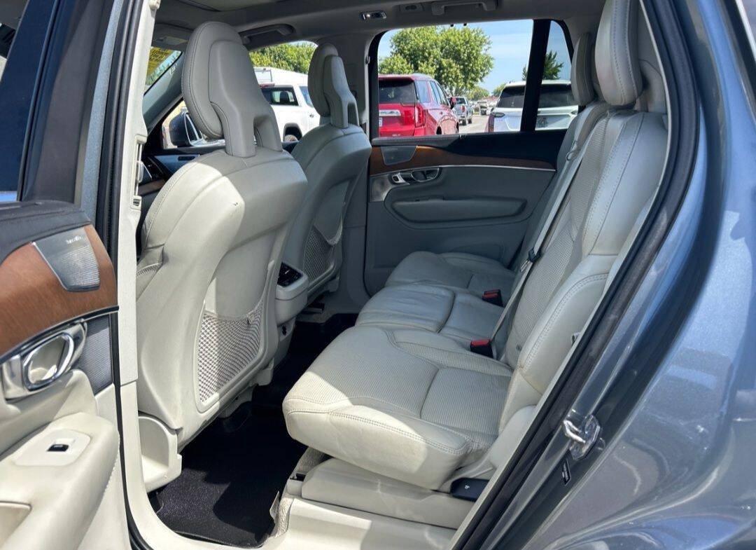 Used 2016 Volvo XC90 T6 Inscription AWD/4WD image 32