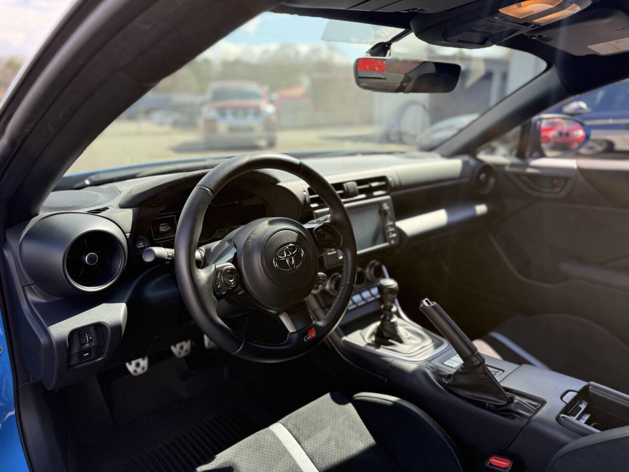 Used 2023 Toyota GR86 Premium image 10
