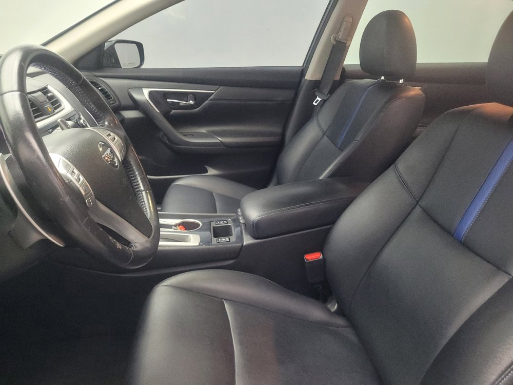 Used 2018 Nissan Altima 2.5 SR w/ SR Midnight Edition FWD image 17