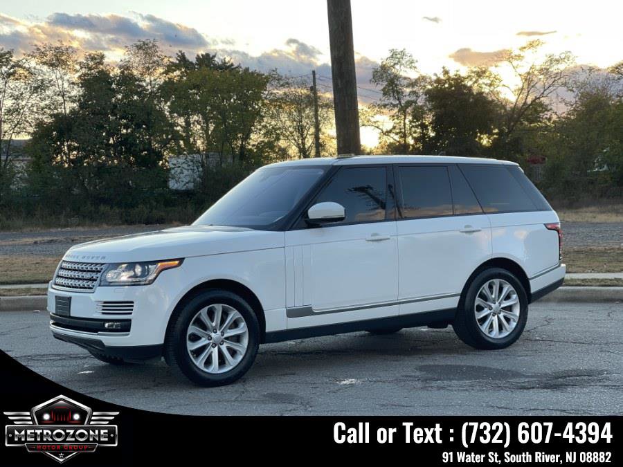 Used 2016 Land Rover Range Rover HSE AWD/4WD image 2