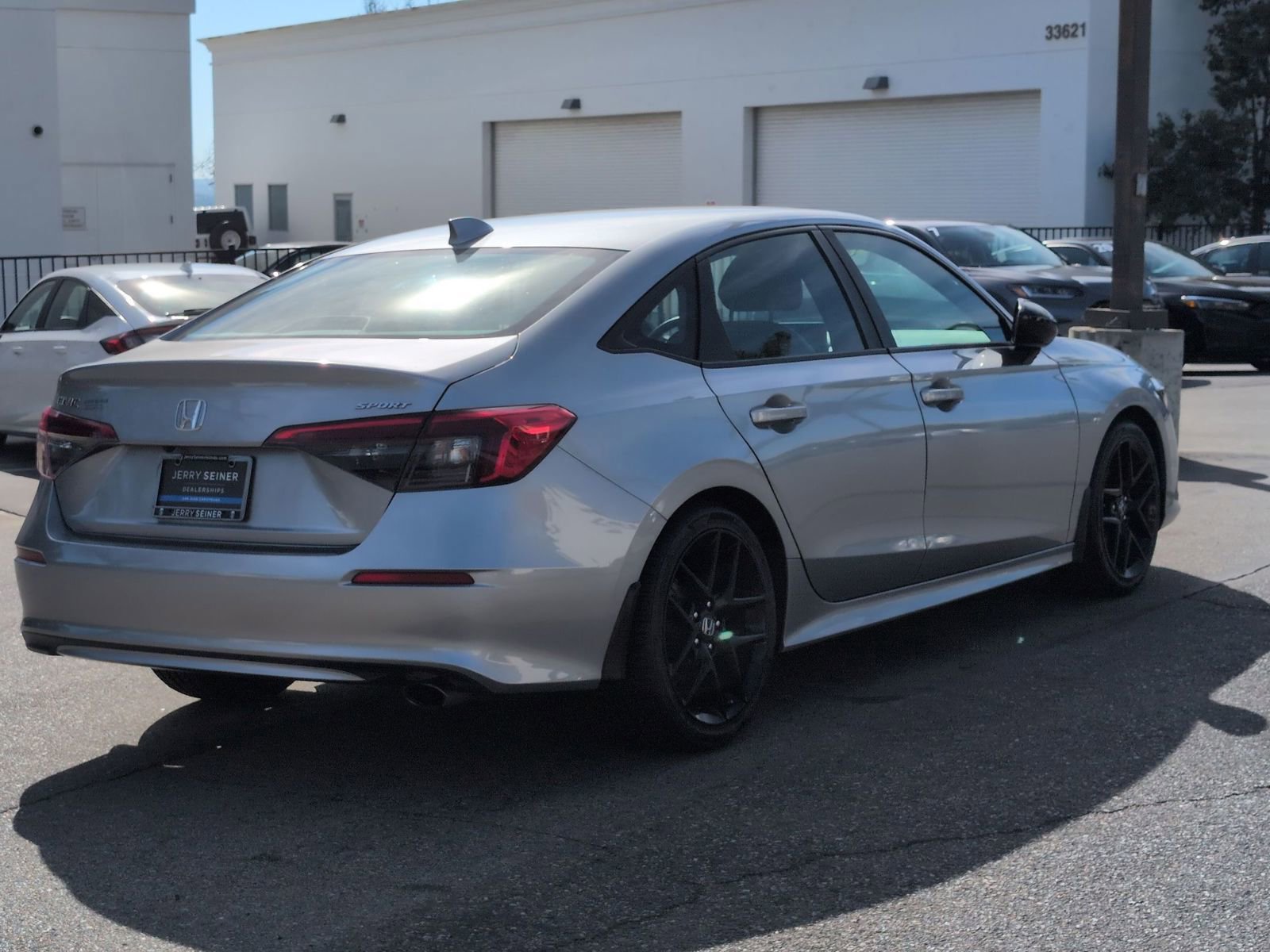 Used 2023 Honda Civic Sport image 5