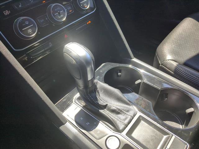 Used 2022 Volkswagen Atlas Cross Sport SE image 12