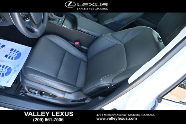 Certified 2025 Lexus ES 300h w/ Premium Package FWD image 10