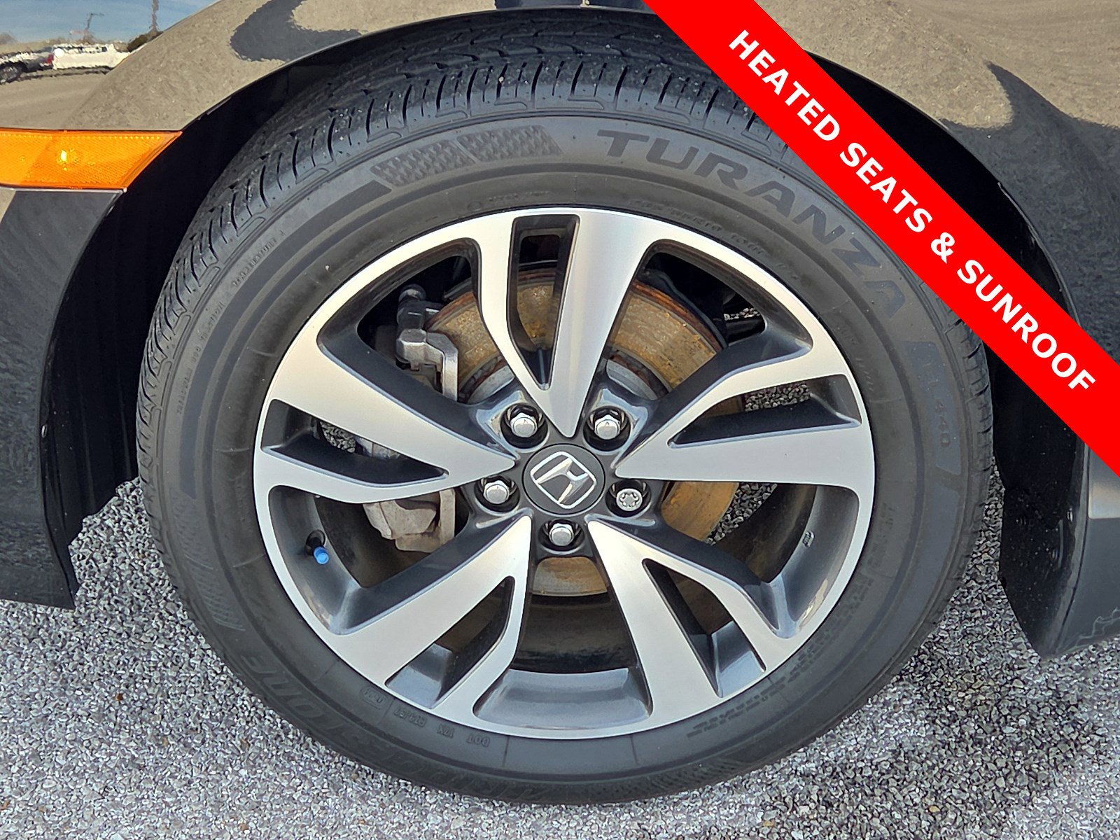 Used 2024 Honda Odyssey Touring image 7