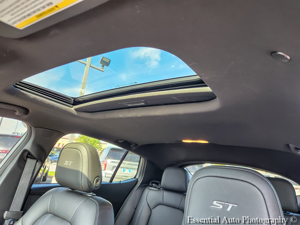 Used 2025 Buick Envista Sport Touring w/ Convenience I Package FWD image 9