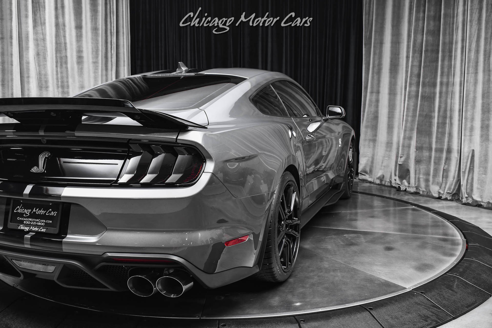 Used 2021 Ford Mustang Shelby GT500 w/ Technology Package RWD image 38