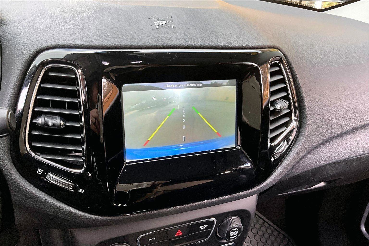 Used 2020 Jeep Compass Altitude image 22