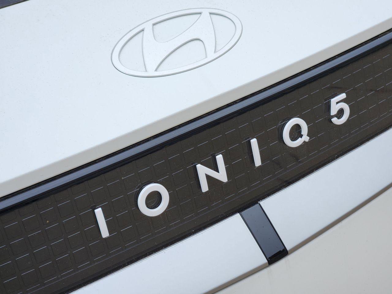 New 2026 Hyundai Ioniq 5 SEL RWD image 8