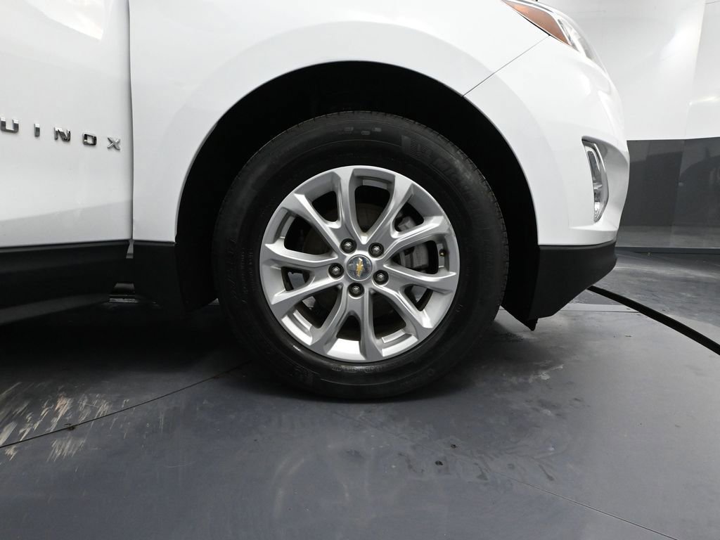 Used 2021 Chevrolet Equinox LS w/ LS Convenience Package image 16