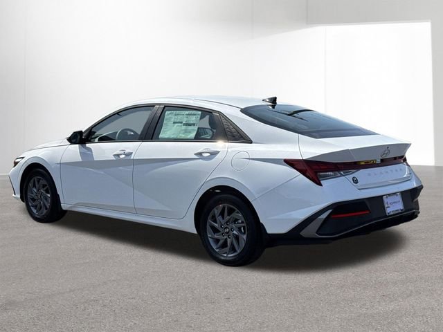 New 2026 Hyundai Elantra Blue image 30