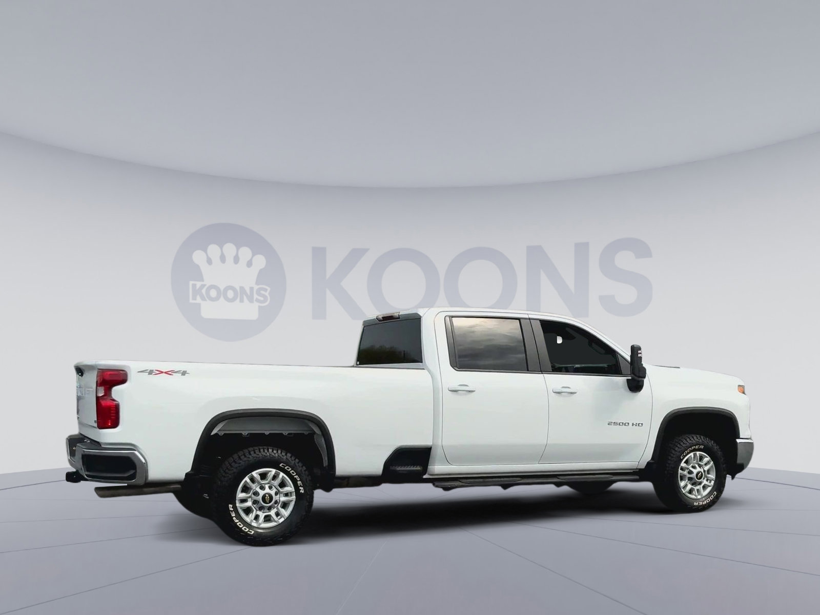 Used 2025 Chevrolet Silverado 2500 LT w/ Convenience Package image 2