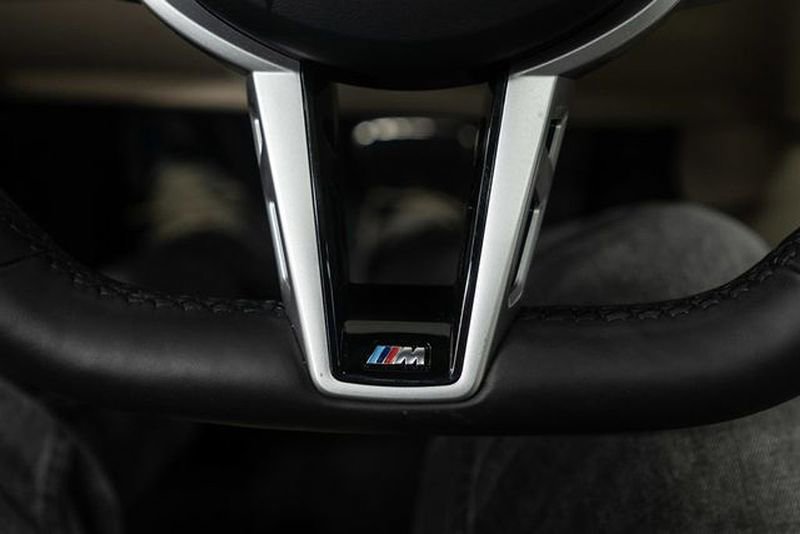 Used 2025 BMW 330i xDrive w/ M-Sport Package image 16