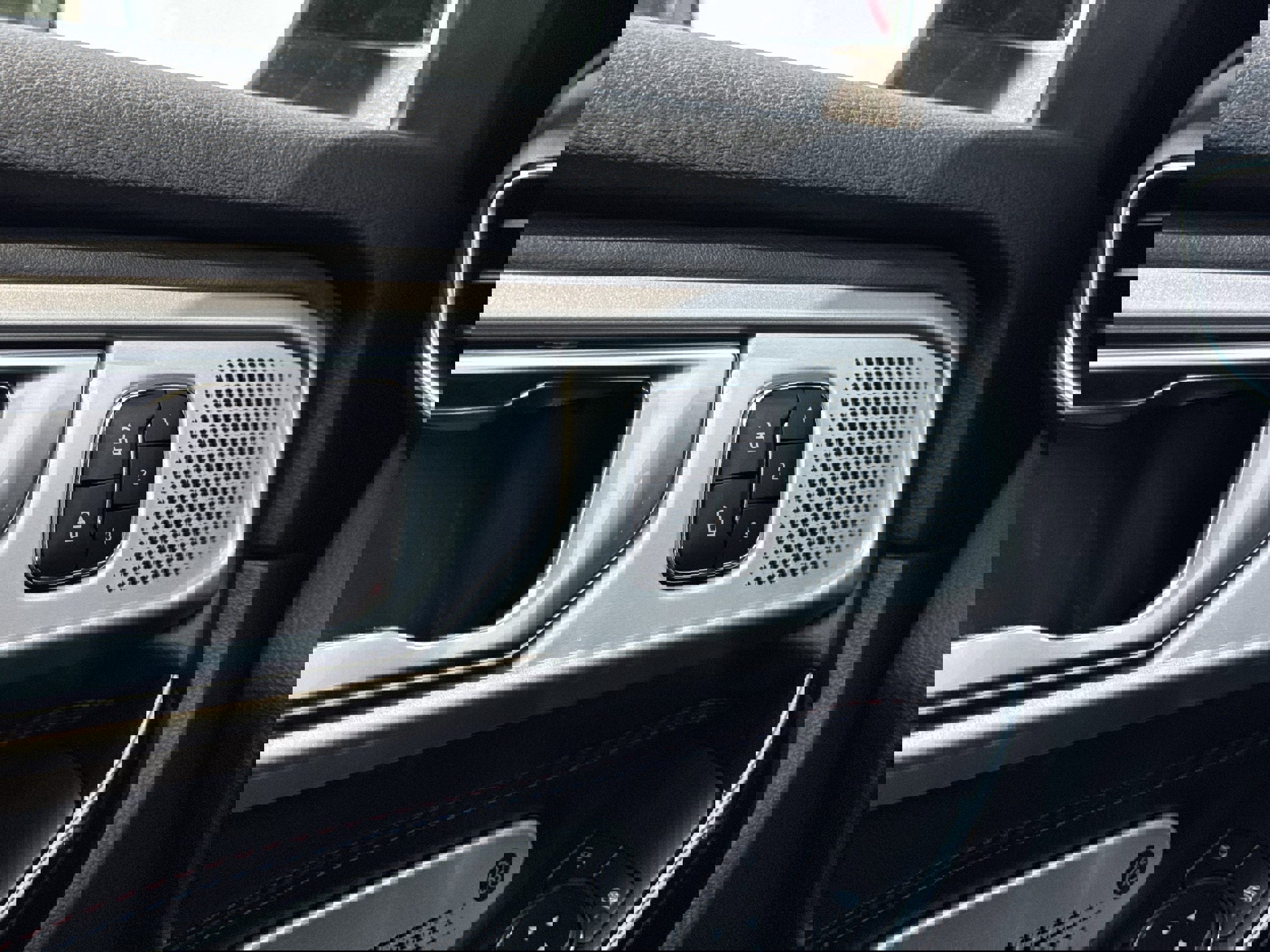 Used 2024 Ford Explorer ST w/ Equipment Group 401A image 20