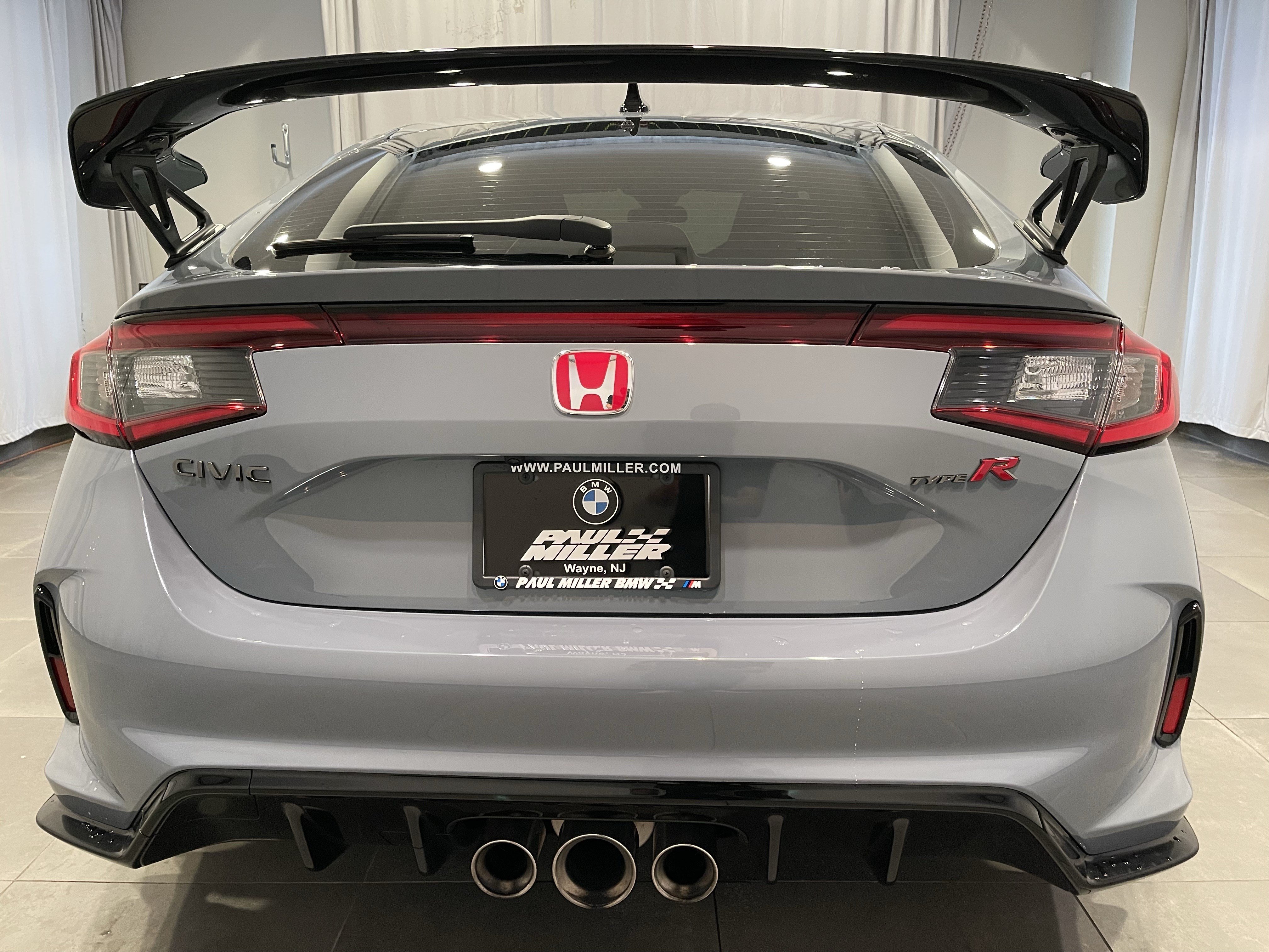 Used 2025 Honda Civic Type R image 5