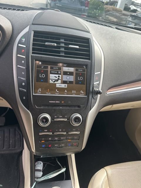 Used 2016 Lincoln MKC Reserve w/ Lincoln MKC Climate Package image 12