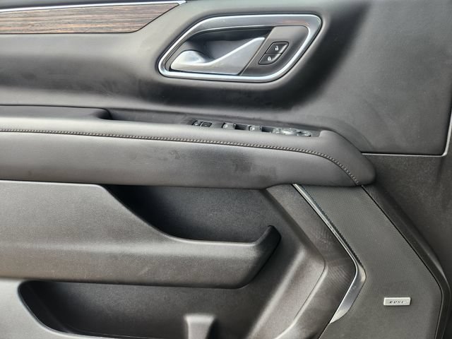 Used 2023 Chevrolet Tahoe High Country w/ Advanced Technology Package AWD/4WD image 16