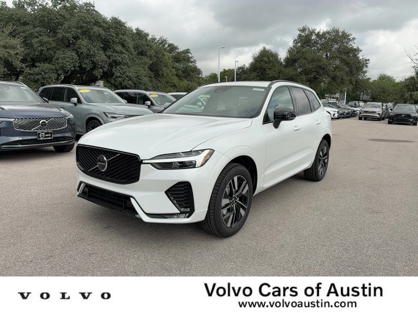 New 2027 Volvo XC60 B5 Core AWD/4WD image 1