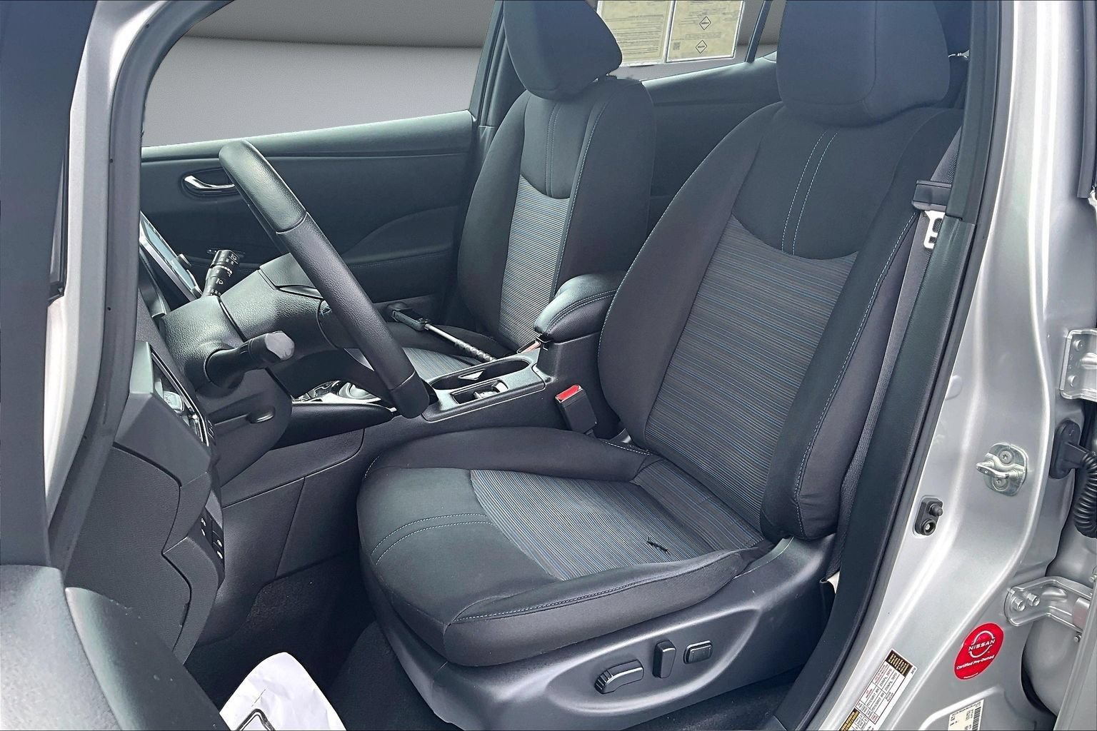 Used 2022 Nissan Leaf SV Plus FWD image 21