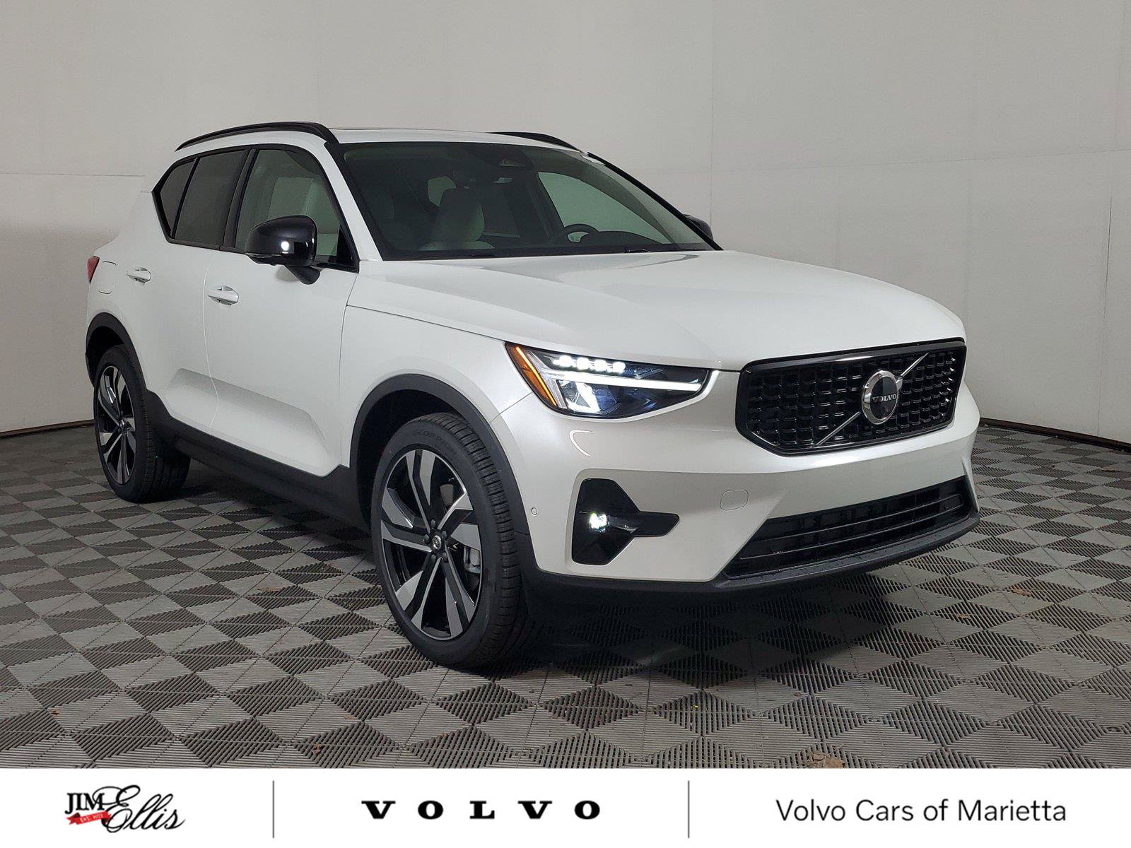 New 2026 Volvo XC40 B4 Plus w/ Protection Package Premier FWD image 1