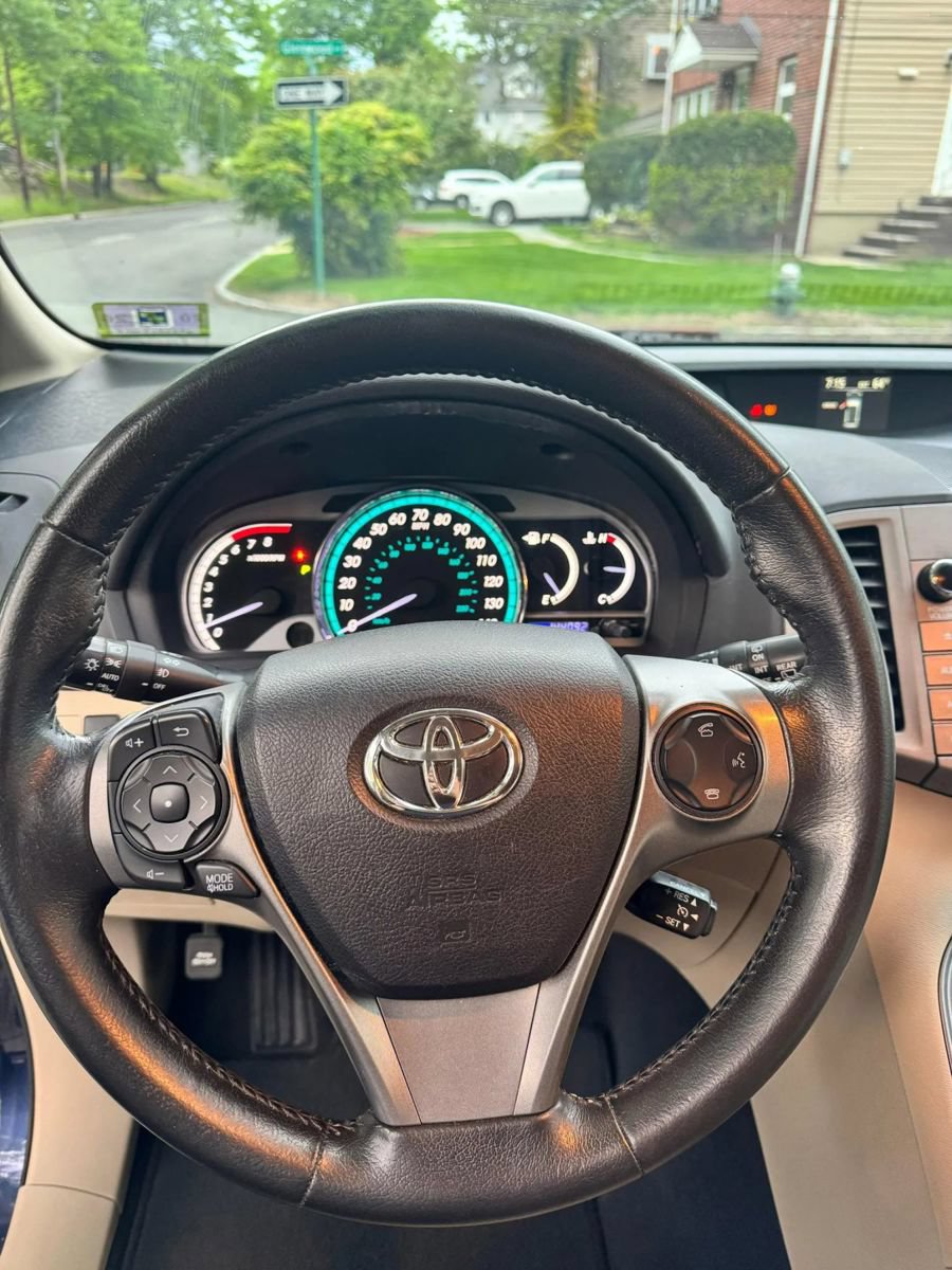 Used 2015 Toyota Venza XLE w/ XLE Premium Package AWD/4WD image 14