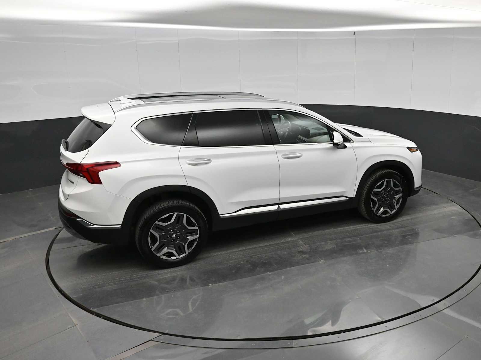 Used 2023 Hyundai Santa Fe Limited AWD/4WD image 22