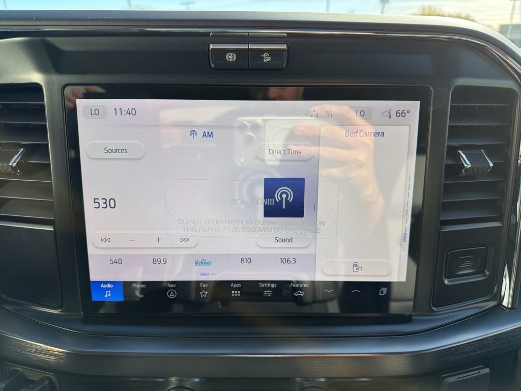 New 2026 Ford F250 Lariat w/ Black Appearance Package image 31