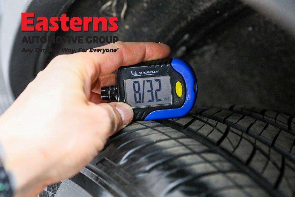 Used 2024 Nissan Pathfinder S image 26