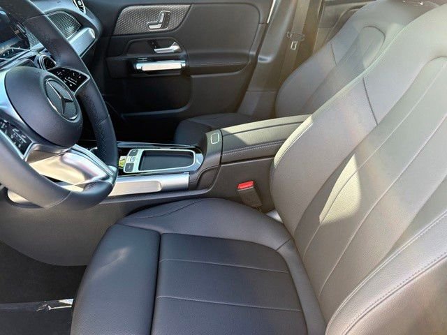 New 2026 Mercedes-Benz GLB 250 4MATIC image 11