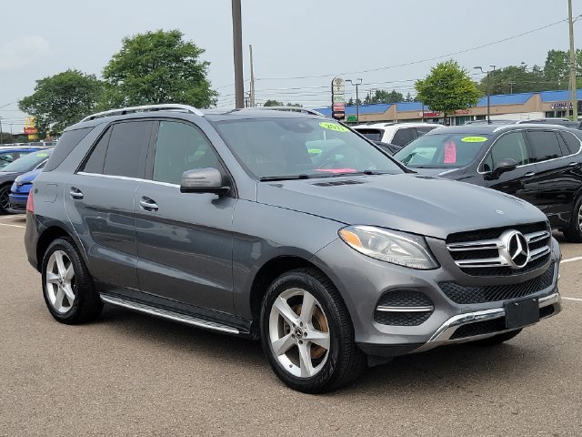Used 2017 Mercedes-Benz GLE 350 4MATIC image 2