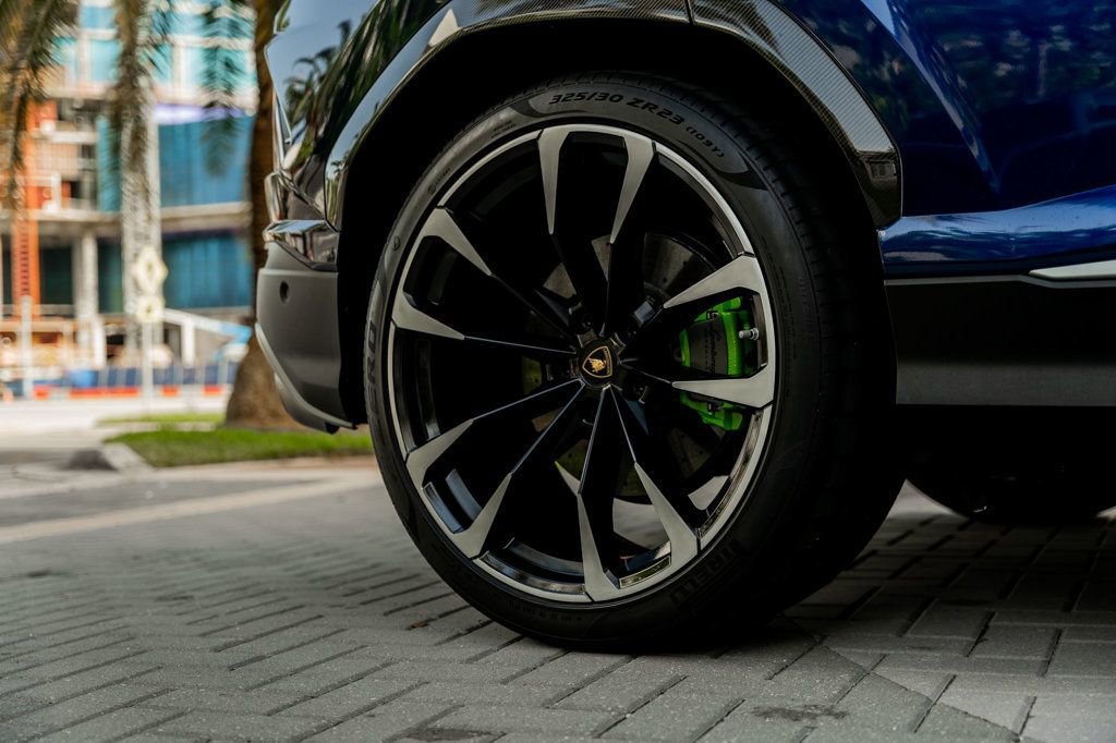 Used 2020 Lamborghini Urus image 21