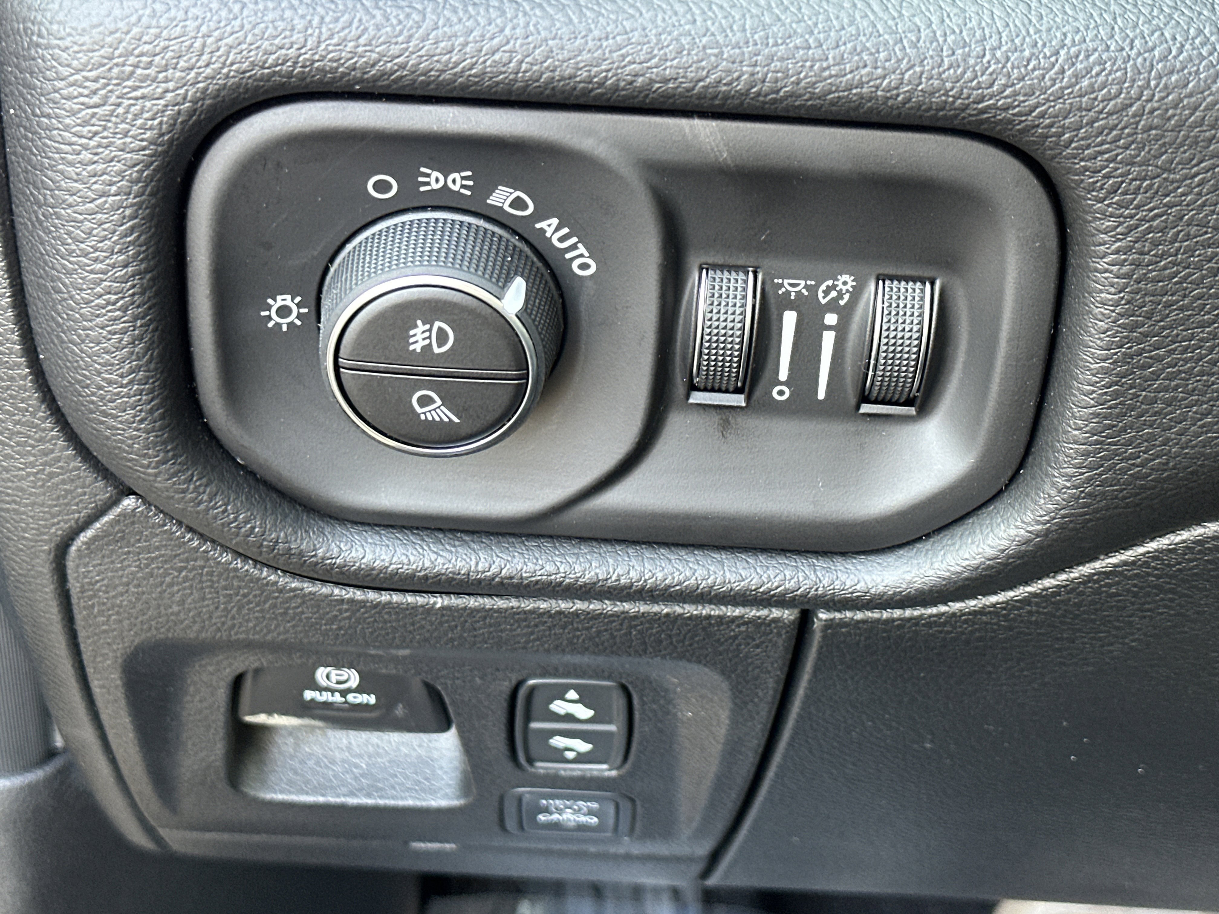 New 2026 RAM 1500 Rebel w/ Rebel Level 2 Equipment Group image 11