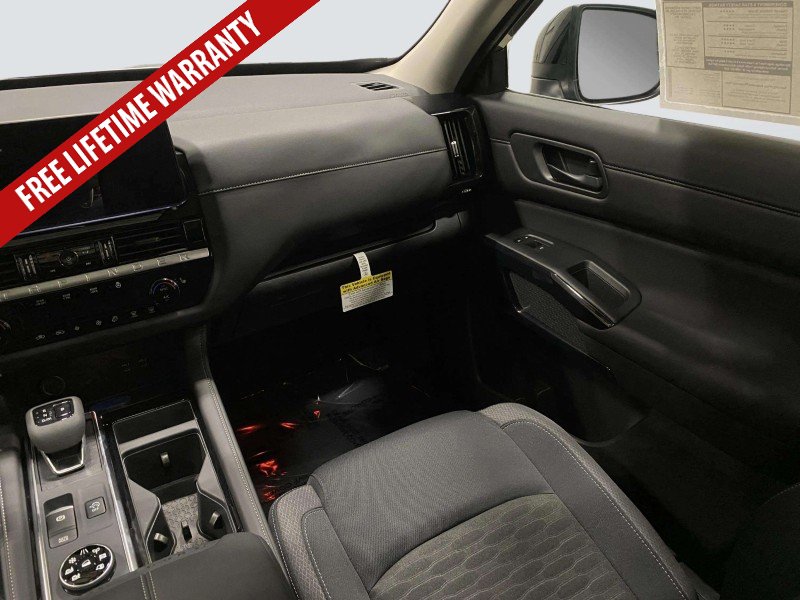 New 2026 Nissan Pathfinder SV w/ SV Premium Package AWD/4WD image 24
