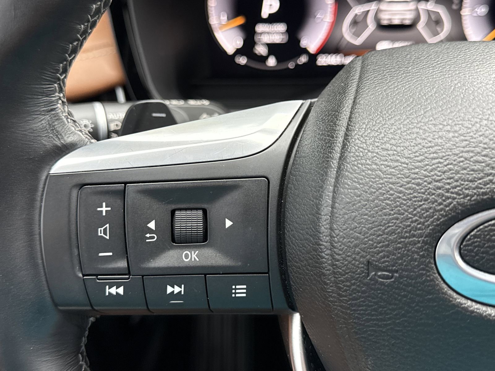 Used 2023 INFINITI QX60 Autograph AWD/4WD image 25