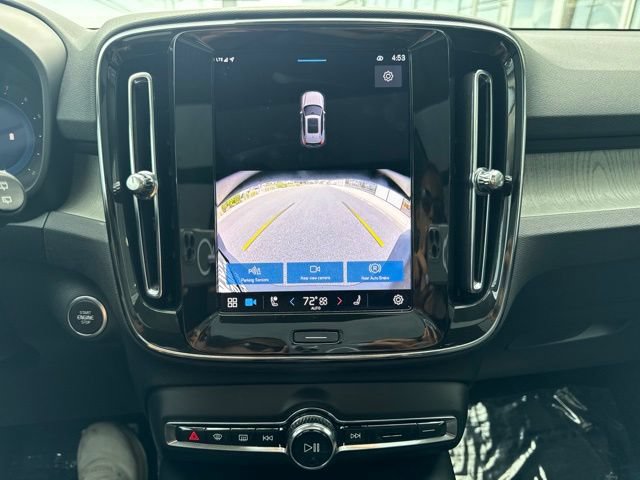 Certified 2025 Volvo XC40 B5 Core AWD/4WD image 25