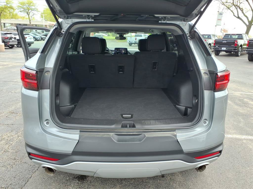 Used 2025 Chevrolet Blazer LT AWD/4WD image 30