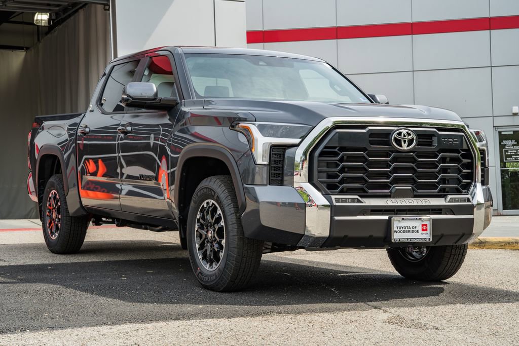 New 2026 Toyota Tundra SR5