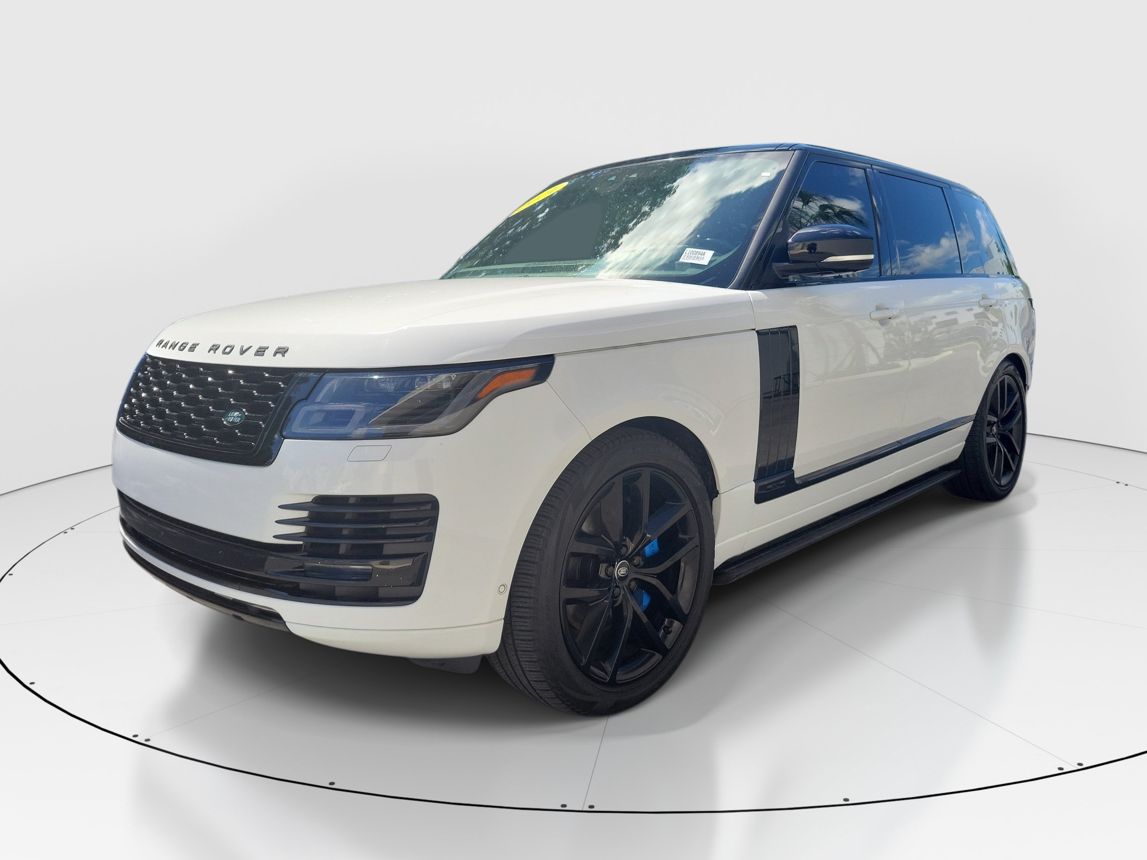 Used 2021 Land Rover Range Rover P525 Westminster Edition LWB AWD/4WD image 3