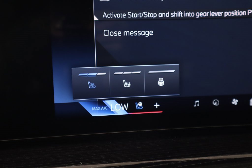 New 2026 BMW X7 xDrive40i w/ Executive Package image 8
