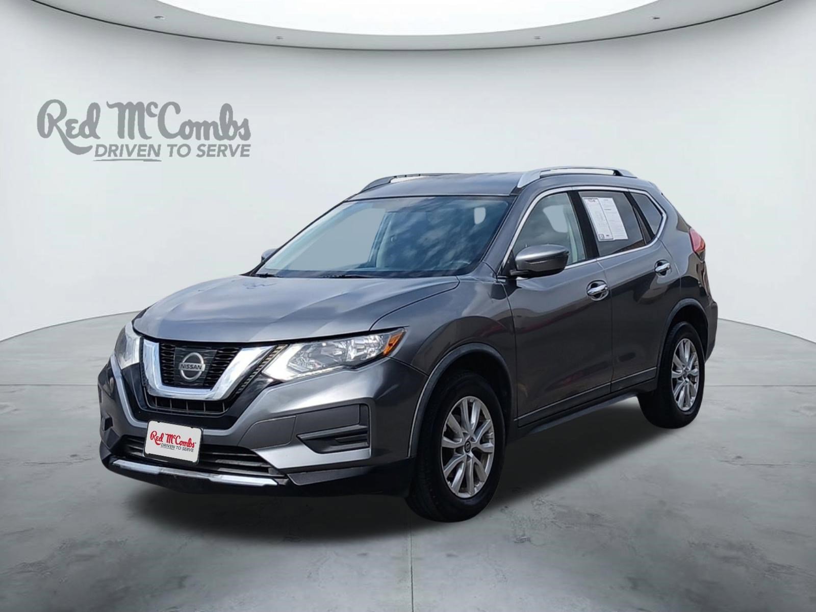 Used 2017 Nissan Rogue SV