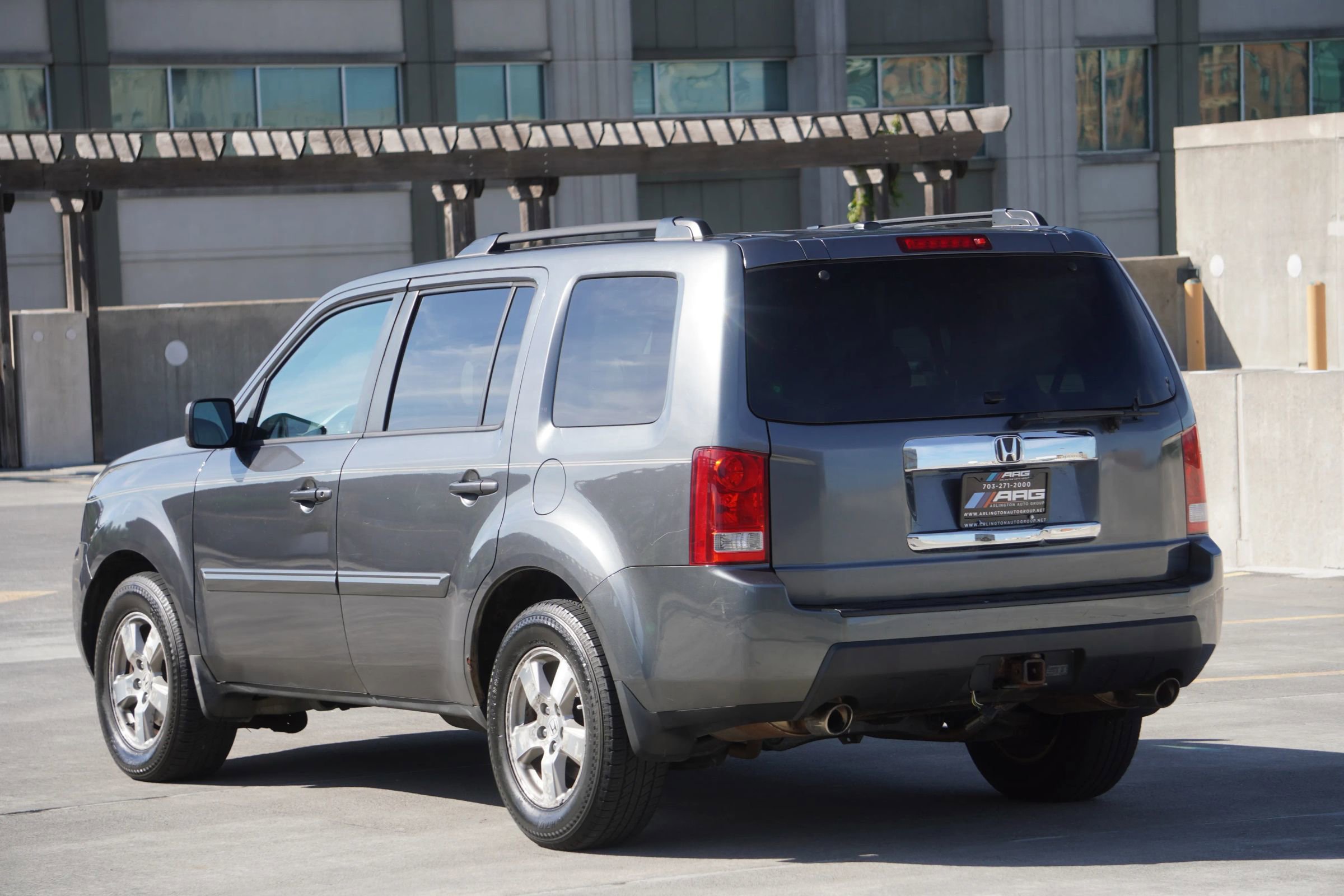 Used 2011 Honda Pilot EX-L image 3