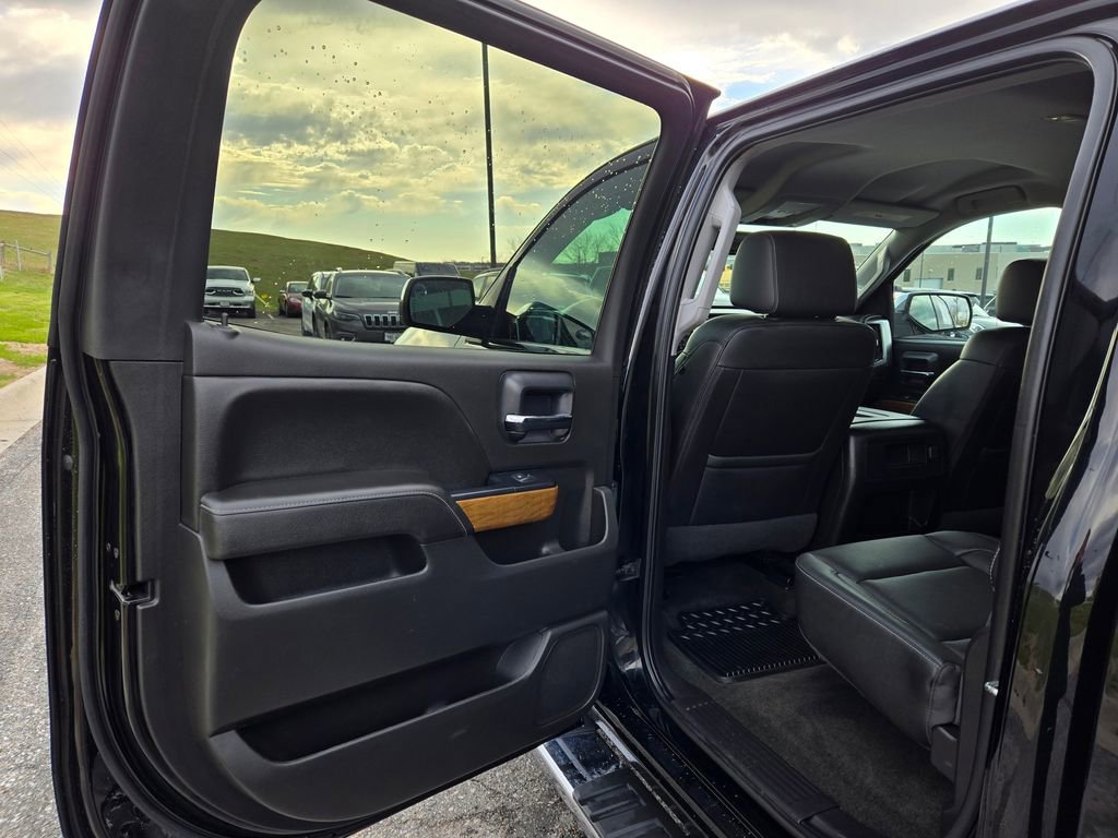 Used 2018 Chevrolet Silverado 1500 LTZ w/ Sport Package image 25