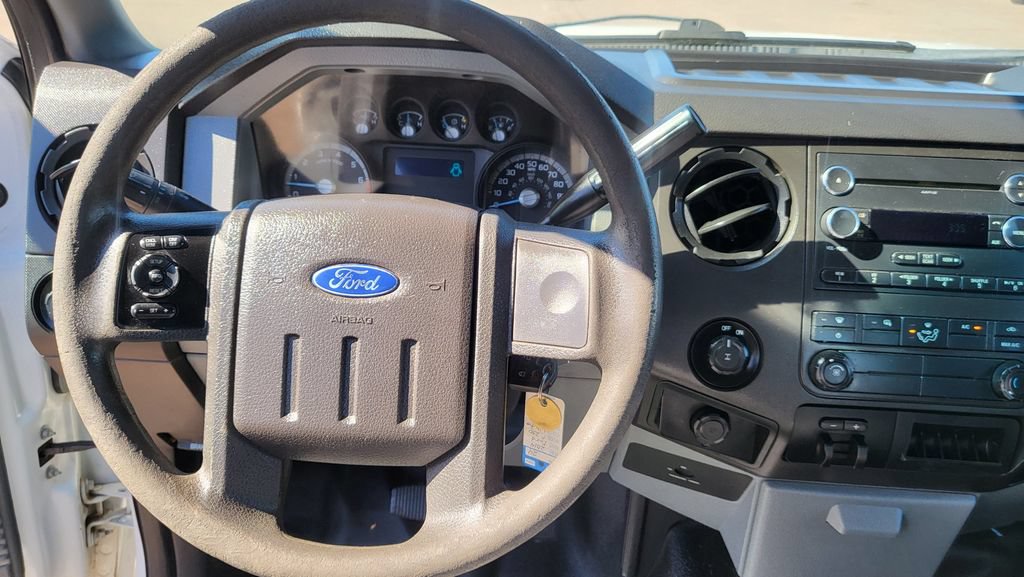 Used 2014 Ford F250 XL w/ Power Equipment Group RWD image 28