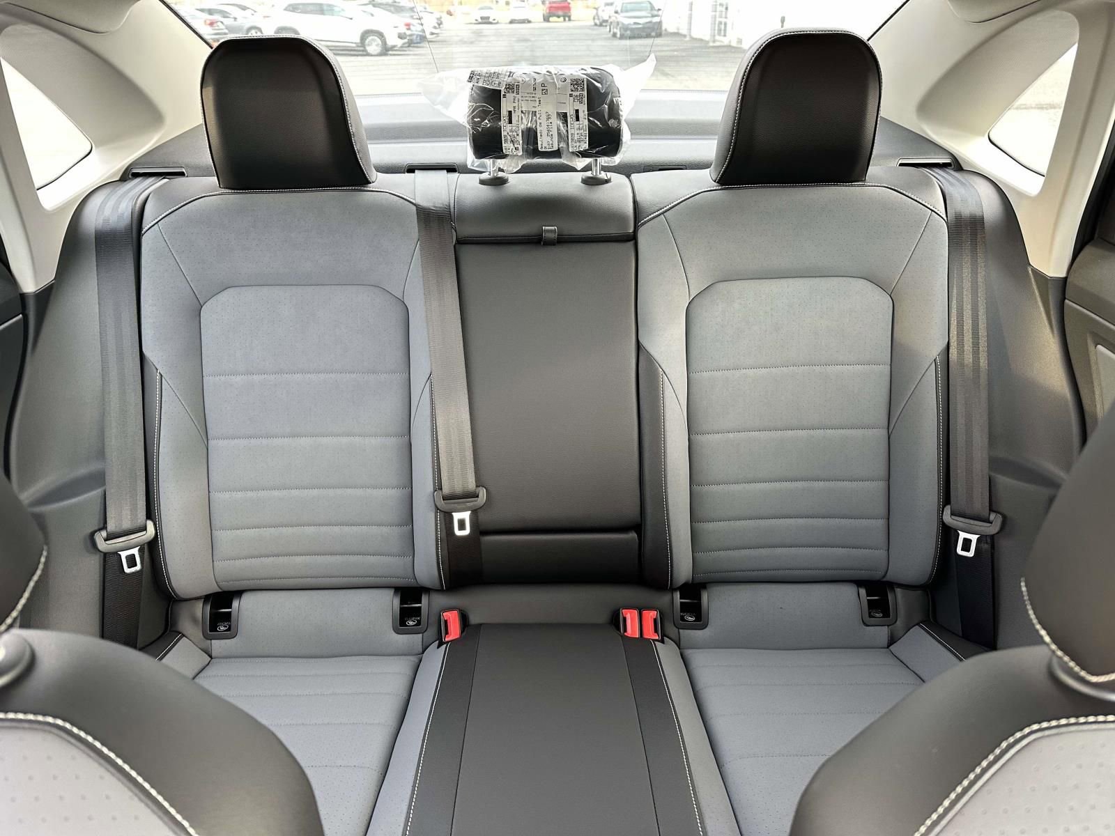 New 2026 Volkswagen Jetta SE image 14