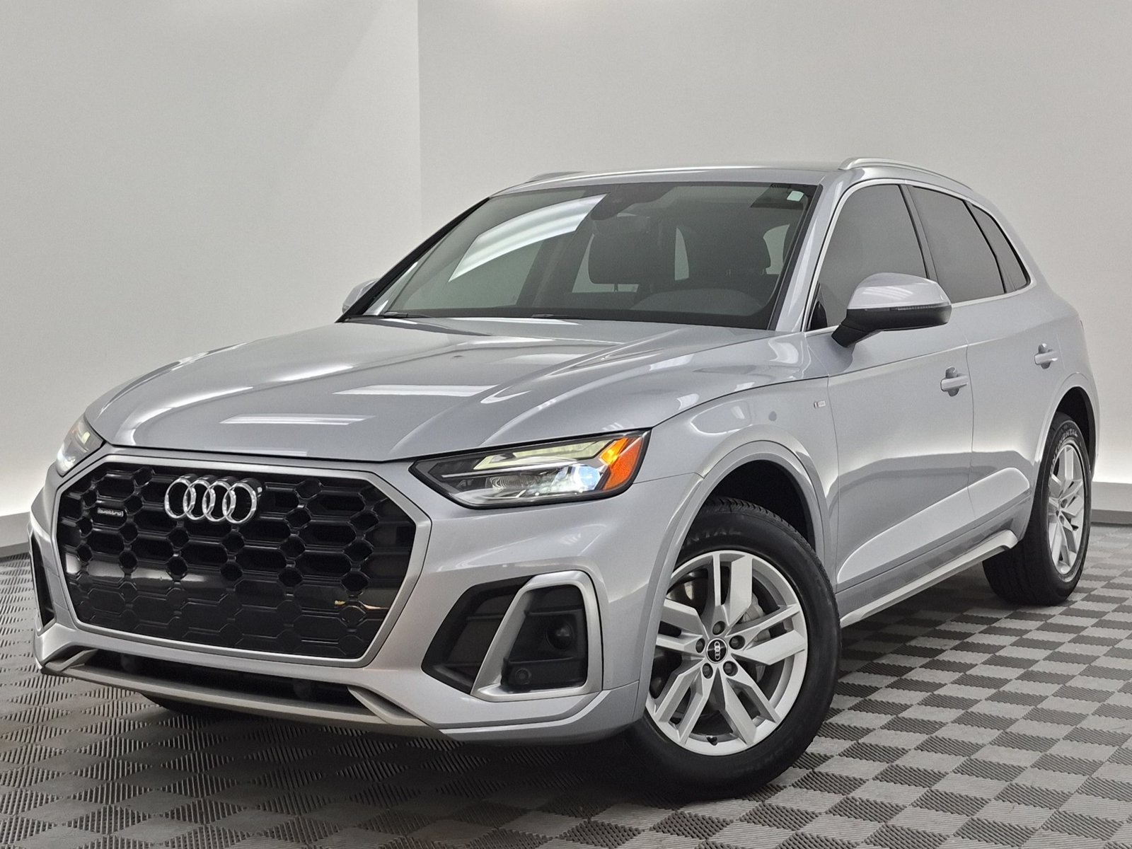Used 2023 Audi Q5 2.0T Premium w/ Convenience Package