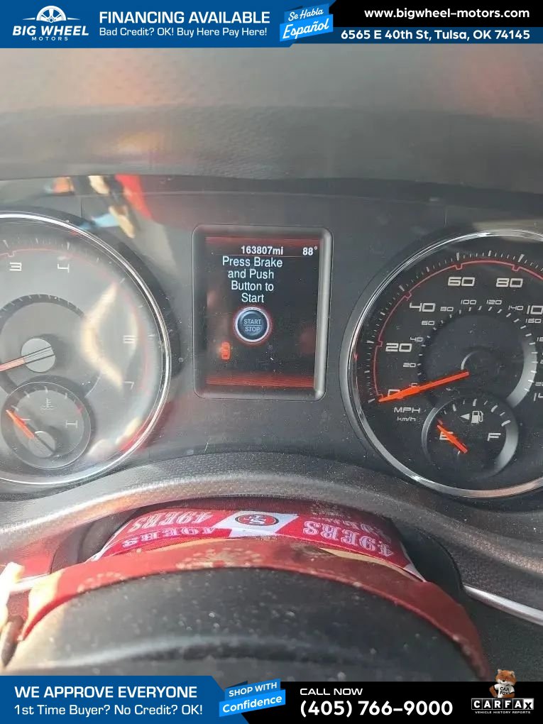 Used 2013 Dodge Charger SE RWD image 4