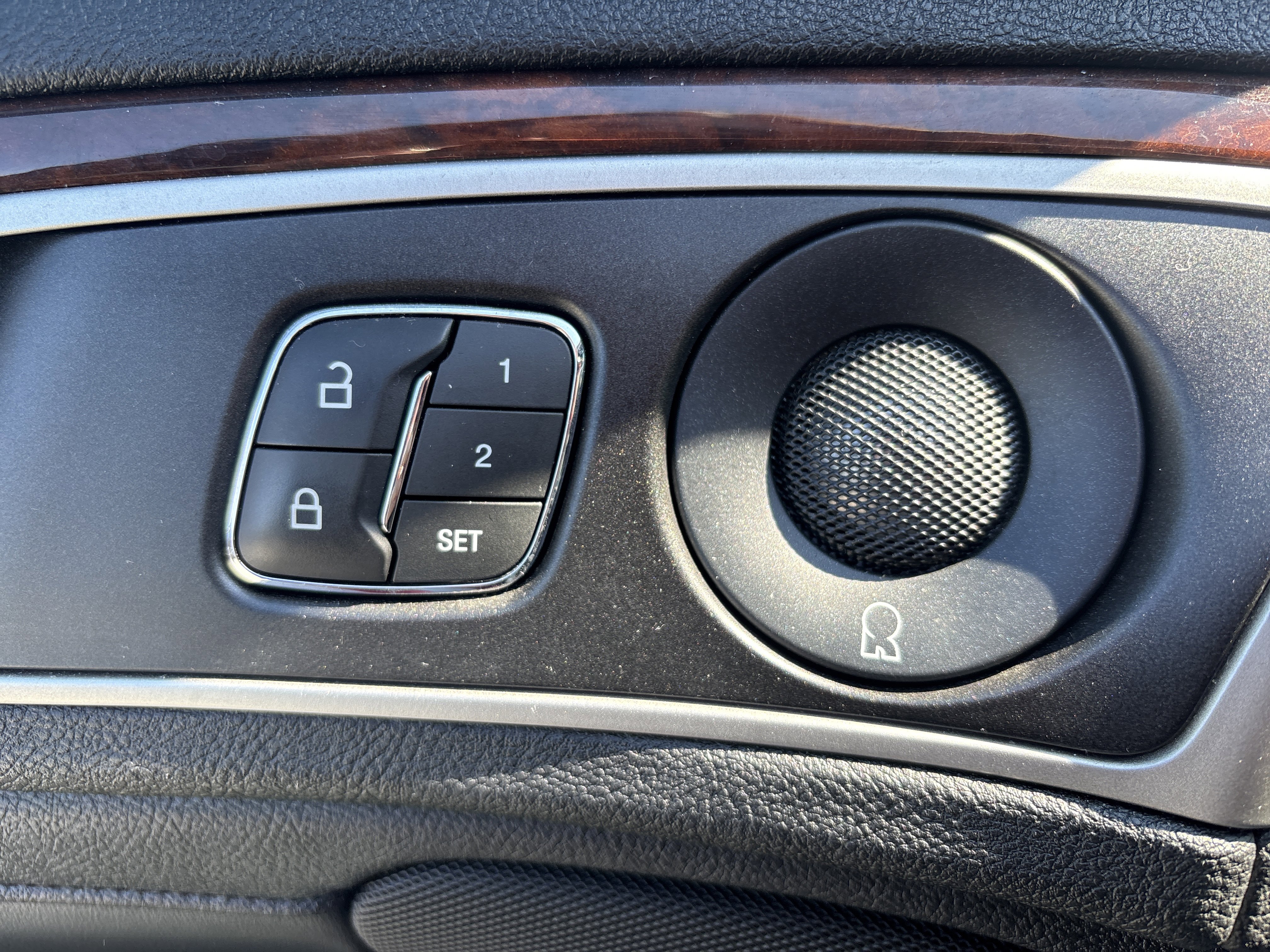 Used 2019 Lincoln MKZ Reserve w/ Reserve Plus Package image 19