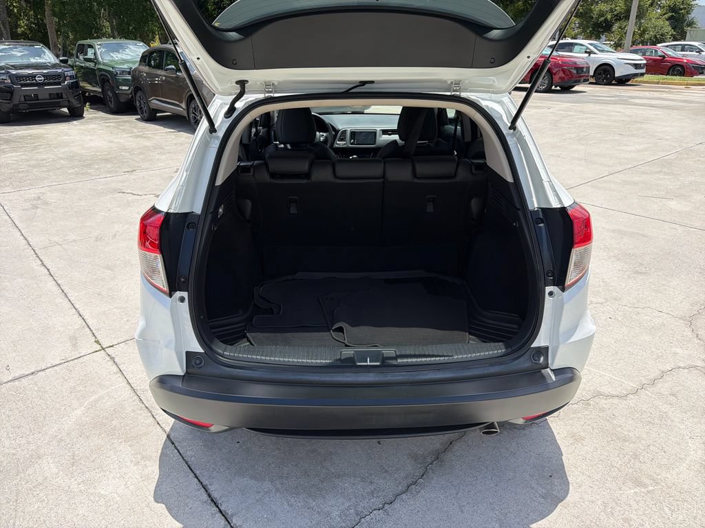 Used 2022 Honda HR-V EX-L image 30