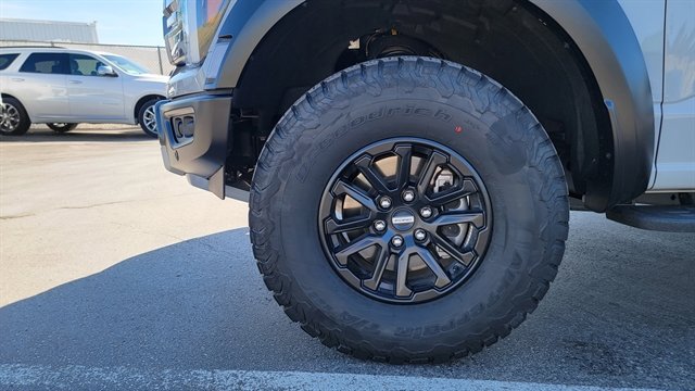 Used 2026 Ford F150 Raptor AWD/4WD image 13