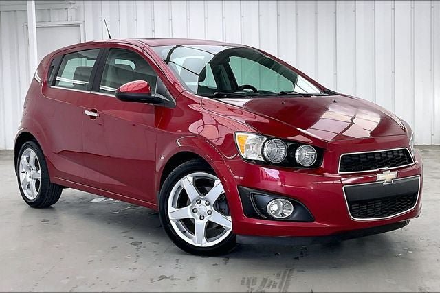 Used 2014 Chevrolet Sonic LTZ w/ Fun and Sun Package FWD image 35